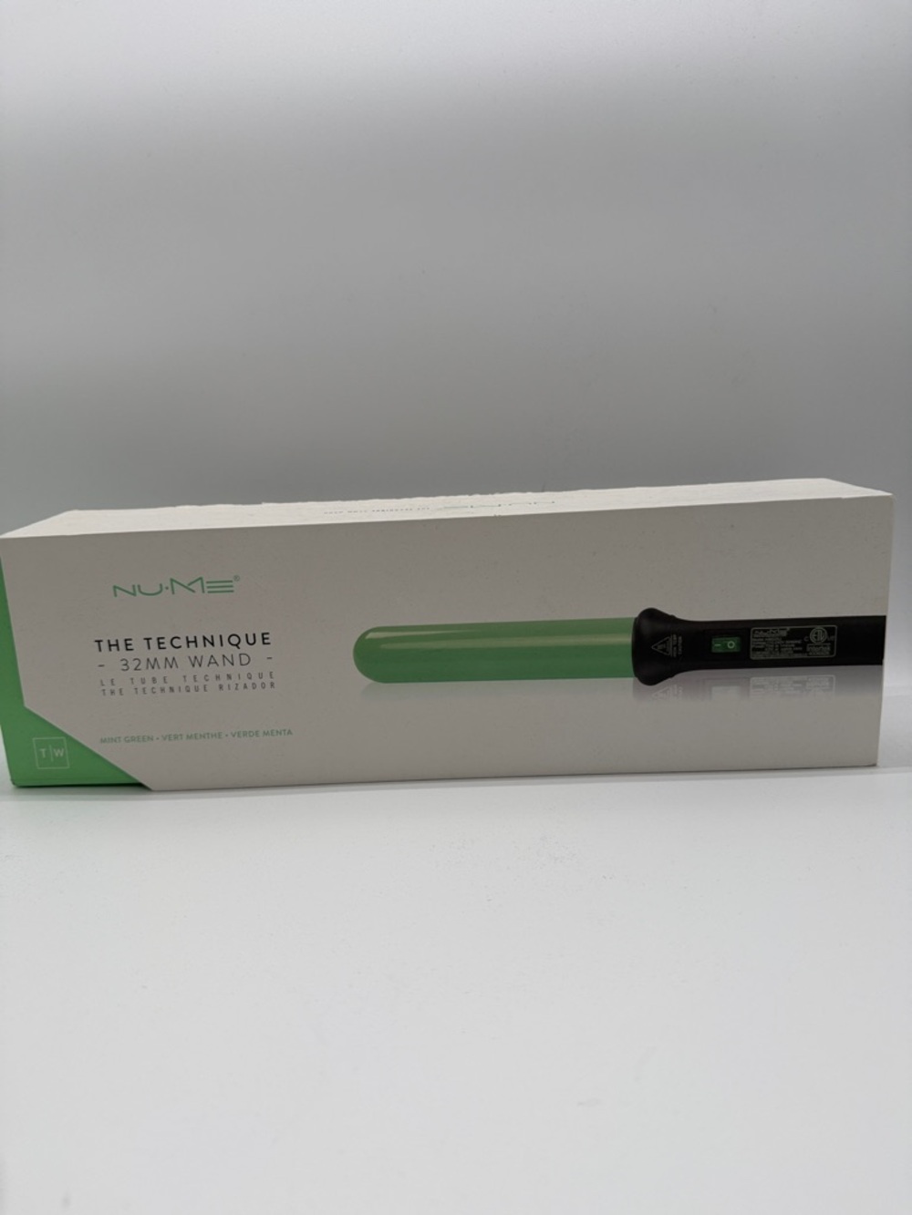 NuMe Technique 32mm Curling Wand in Mint Green NWOT‎